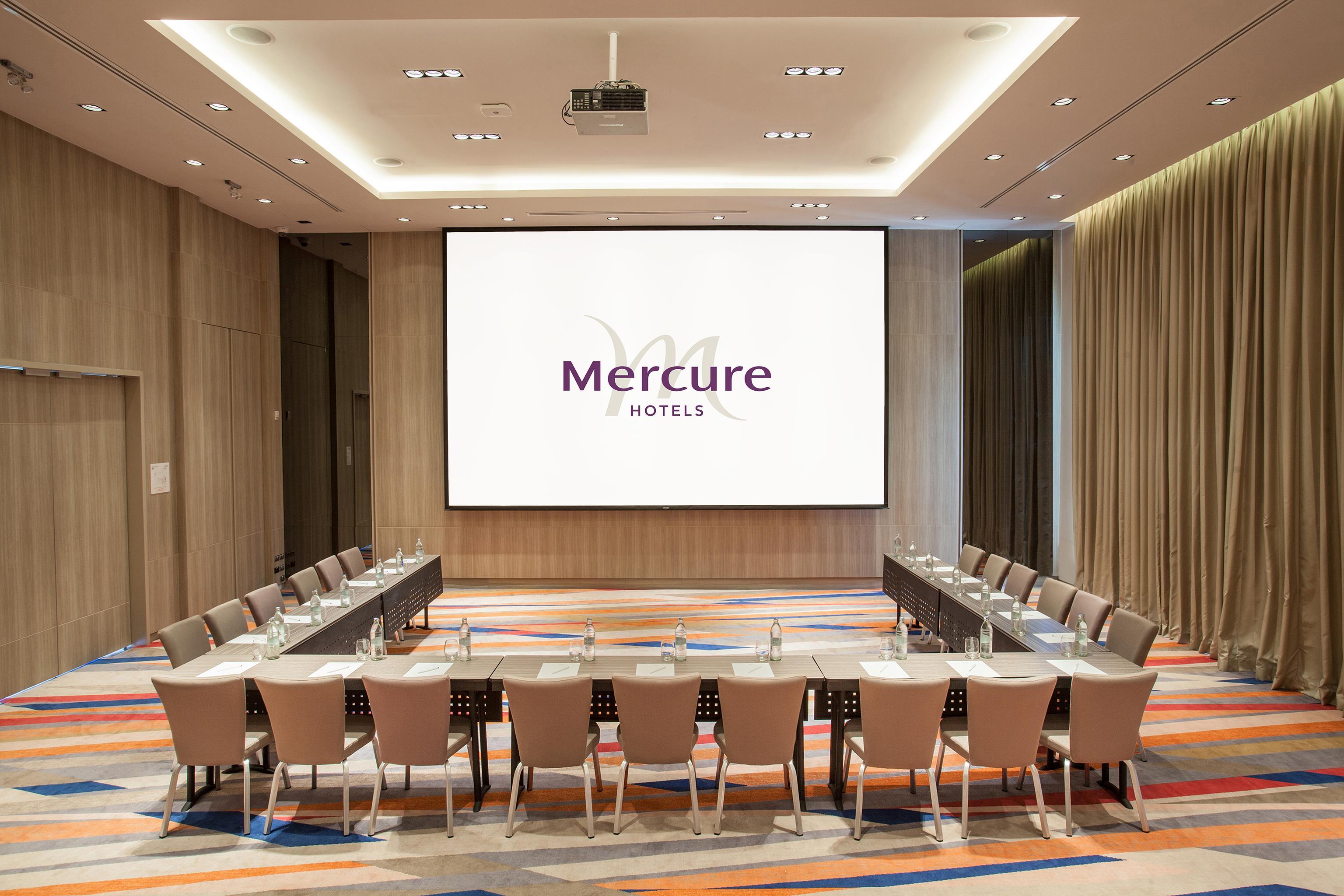 Mercure Pattaya Ocean Resort Exterior photo