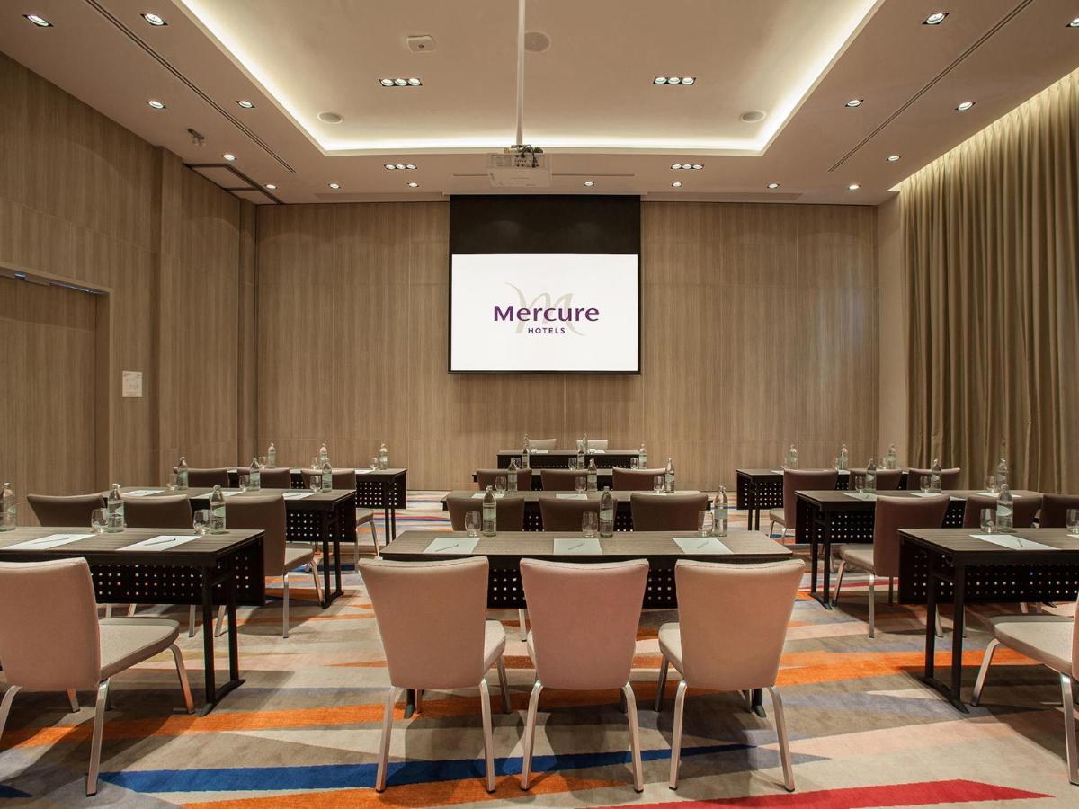 Mercure Pattaya Ocean Resort Exterior photo